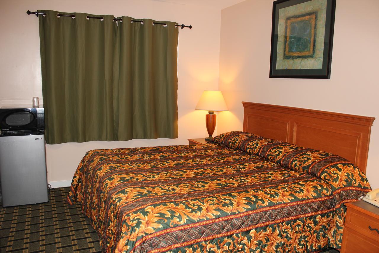 Driftwood Inn Chestertown Ngoại thất bức ảnh