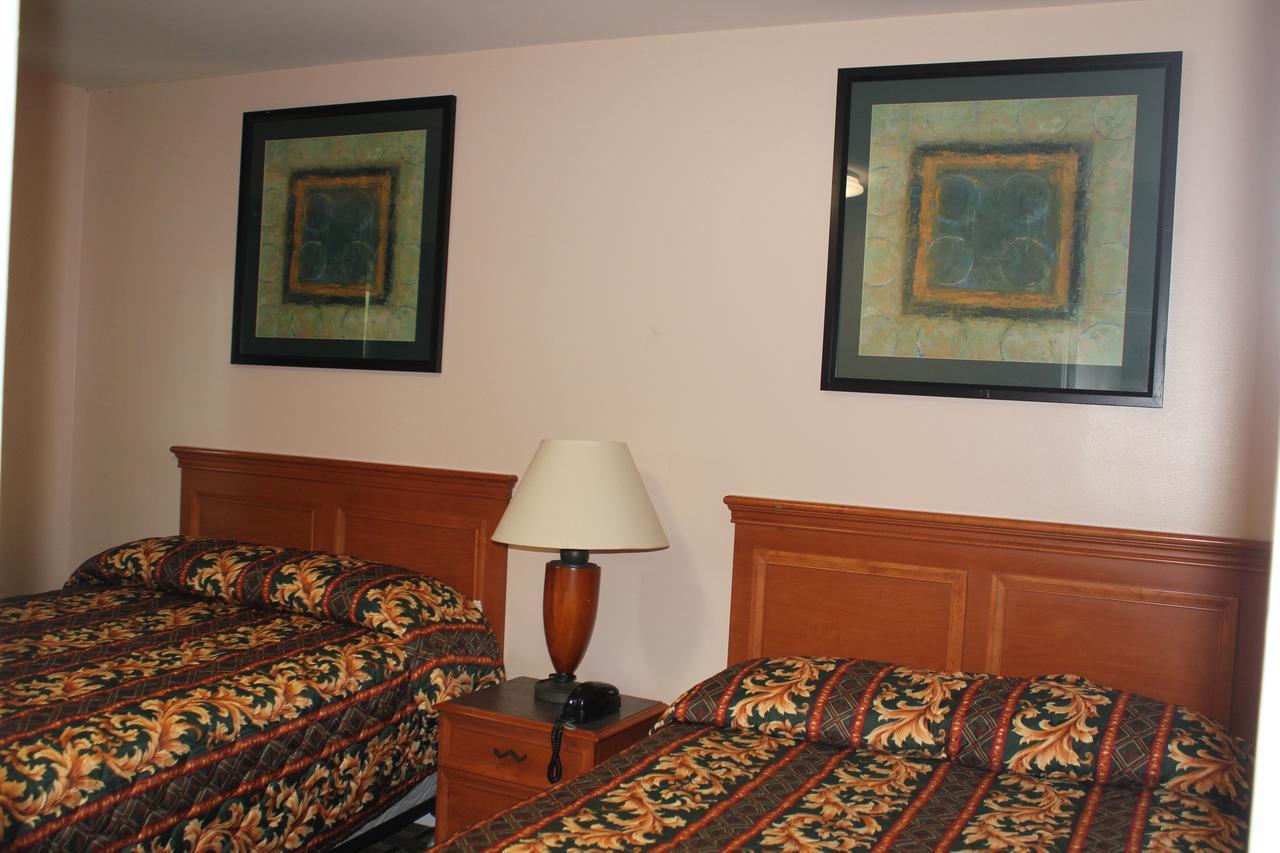 Driftwood Inn Chestertown Ngoại thất bức ảnh